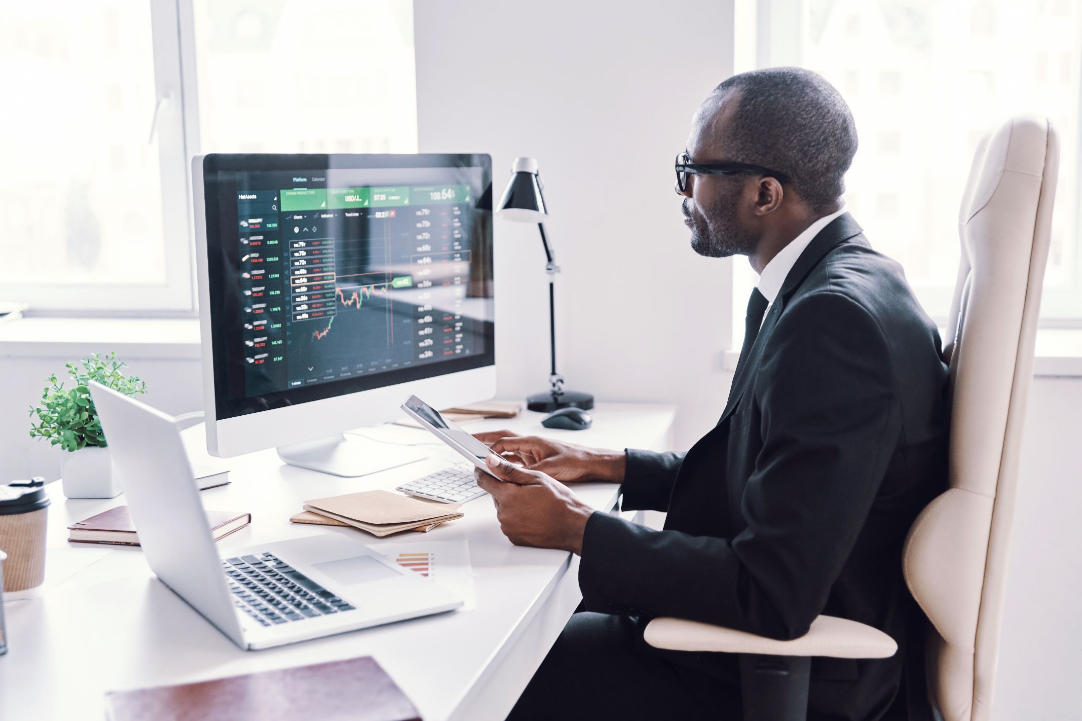 AXA-About-We protect assets